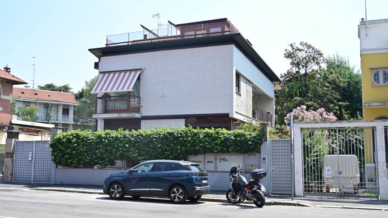 Fabio'S Bnb Apartment Milan Exterior photo